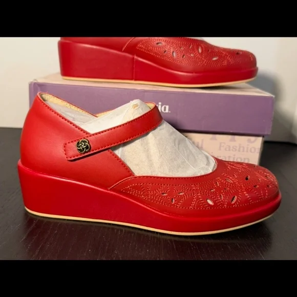 Alegria Hayes Ruby Breeze Mary Jane Wedge Heel Shoes Red Womans EU 38/US 8-8.5 - Picture 1 of 16